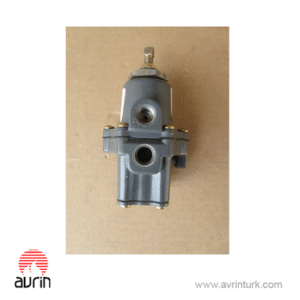 FISHER CONTROLS REGULATOR TYPE:67C-406/PMI/*STD ADJ SPRING RANGE :0-60 PSI 1/4" NPT