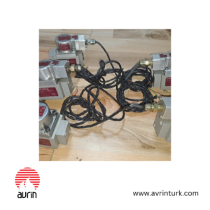 MOOG SERVO VALVE 5GPM MODEL: G771K200 / P/N: 312A6077P001 / COIL NO: G4221-001 / TYP: H19FAV14